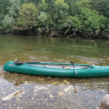Готель Na Vrtu K25 Gradac Екстер'єр фото
